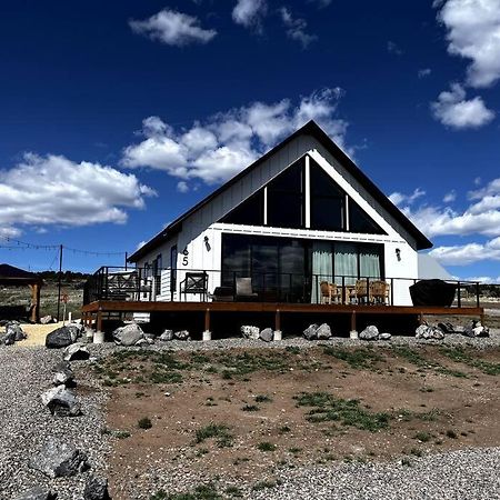 הוילה האץ' Red Rock Retreat Stunning Floor To Ceiling Views מראה חיצוני תמונה